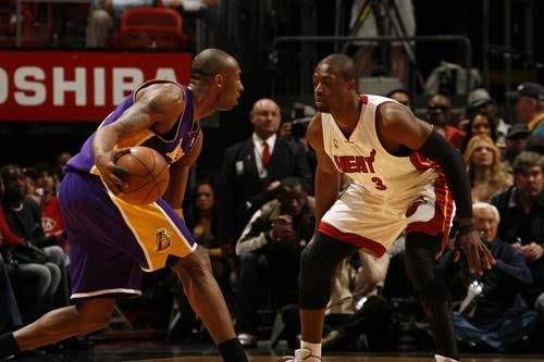 广东一夜3消息！杜锋吃徐杰醋，张皓嘉被彻底放弃，麦考尔复出（广东队一夜三讯：杜锋对徐杰生醋意，张皓嘉遭彻底弃用，麦考尔完成复出）