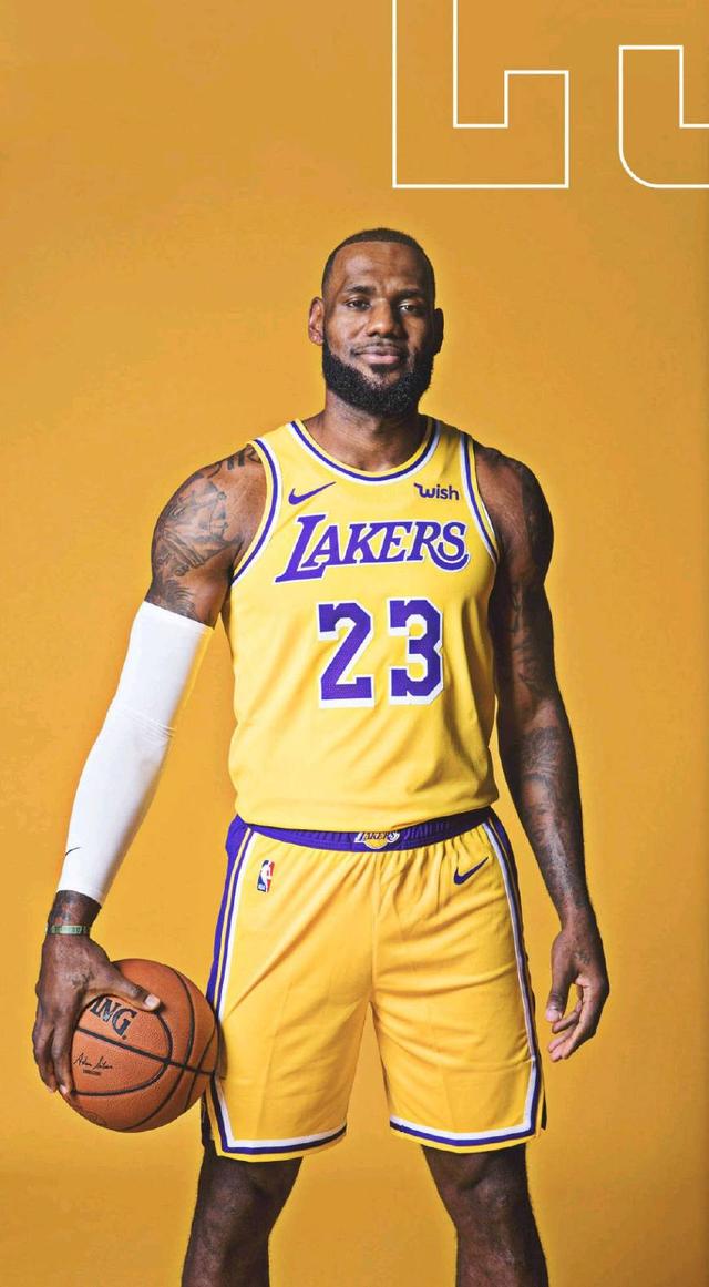 伯纳乌，皇马开出的条件确实诱惑力很大（伯纳乌见证：皇马的条件诱惑十足）