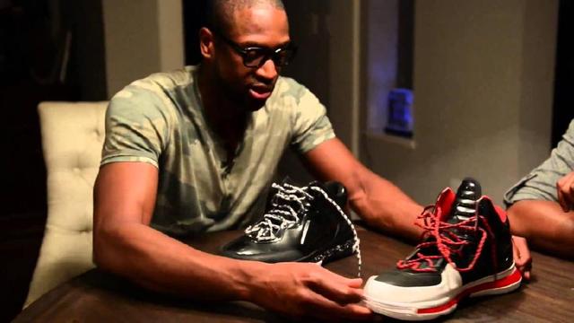 白宫官员：给川普颁和平奖是FIFA的提议；球迷应合法赴美观赛（白宫官员：向川普颁和平奖为FIFA建议，呼吁球迷合法赴美观赛）