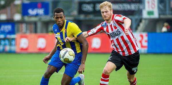 巴萨的防守 巴萨的防守